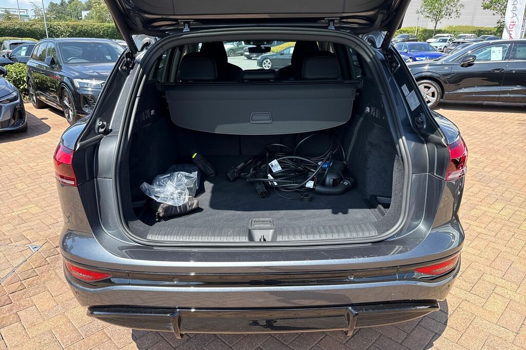 Audi Q6 E-Tron Q6 Suv Edition 1 E-tron Performance 225,00 Kw Grey #6