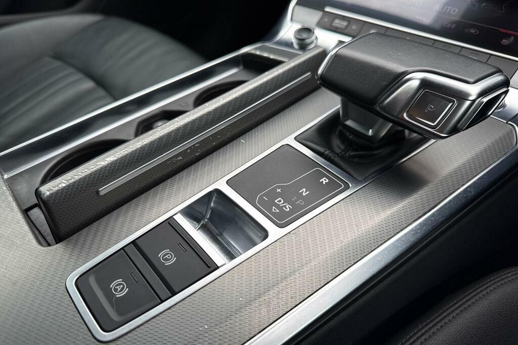 Audi A6 Avant Se Executive Black #52