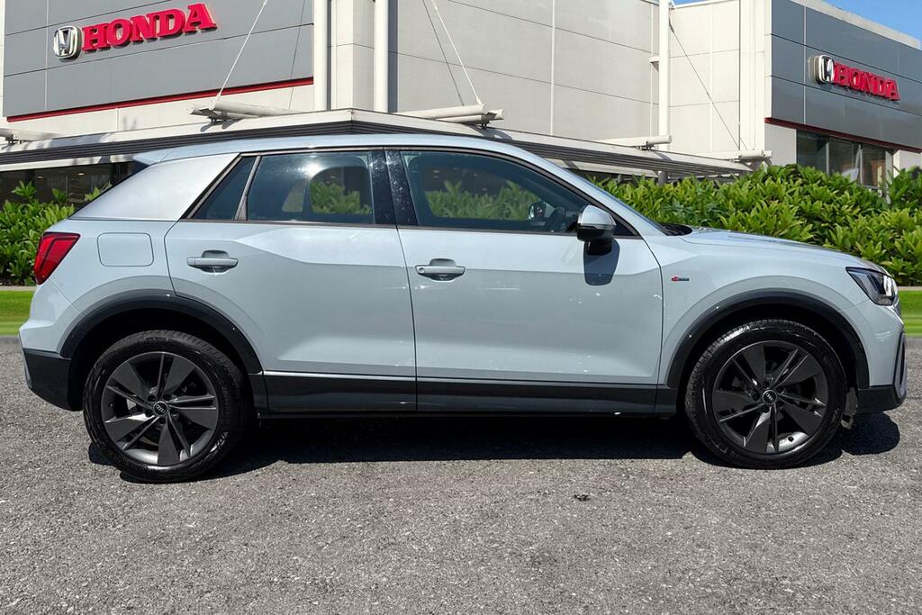 Audi Q2 35 Tfsi S Line S Tronic Grey #3