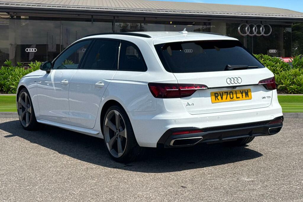 Audi A4 Avant Avant Black Edition 35 Tdi 163 Ps S Tronic White #2