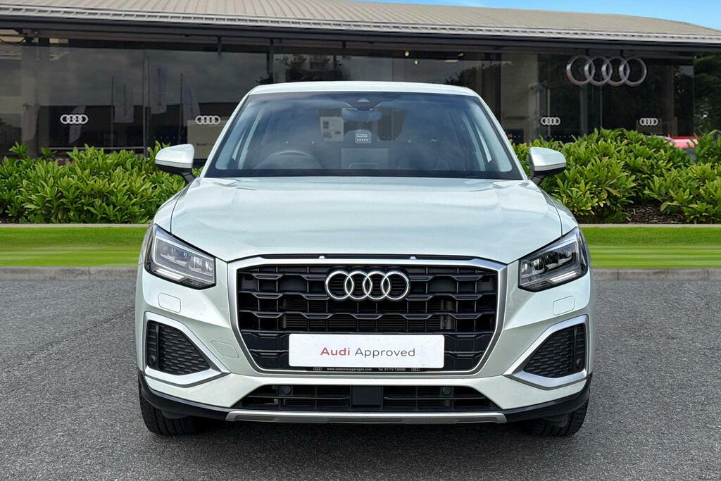 Audi Q2 Sport 30 Tfsi 116 Ps 6-Speed PJ74SYP Silver #5