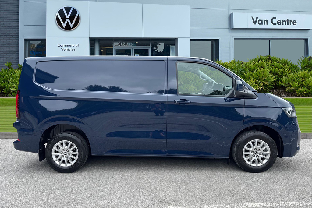 Volkswagen Transporter 2.0 Tdi 150 Commerce Pro Van PE75UTK Purple #3