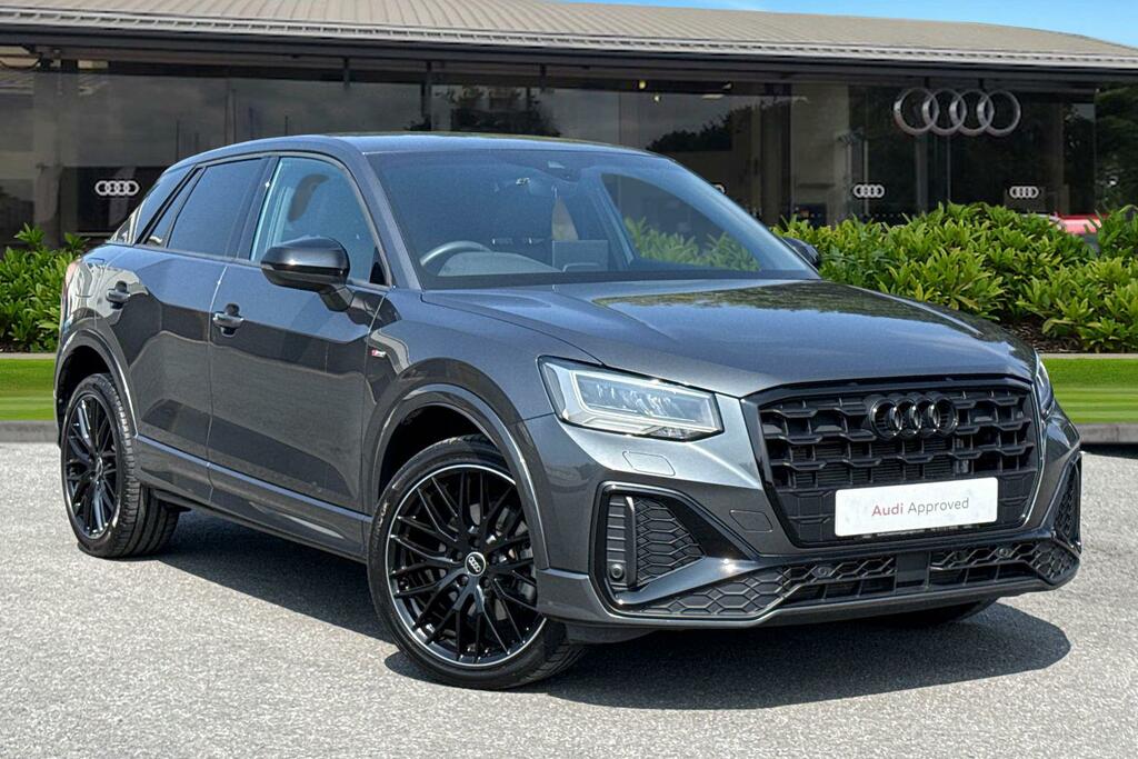 Audi Q2 Black Edition 35 Tfsi 150 Ps S Tronic Grey