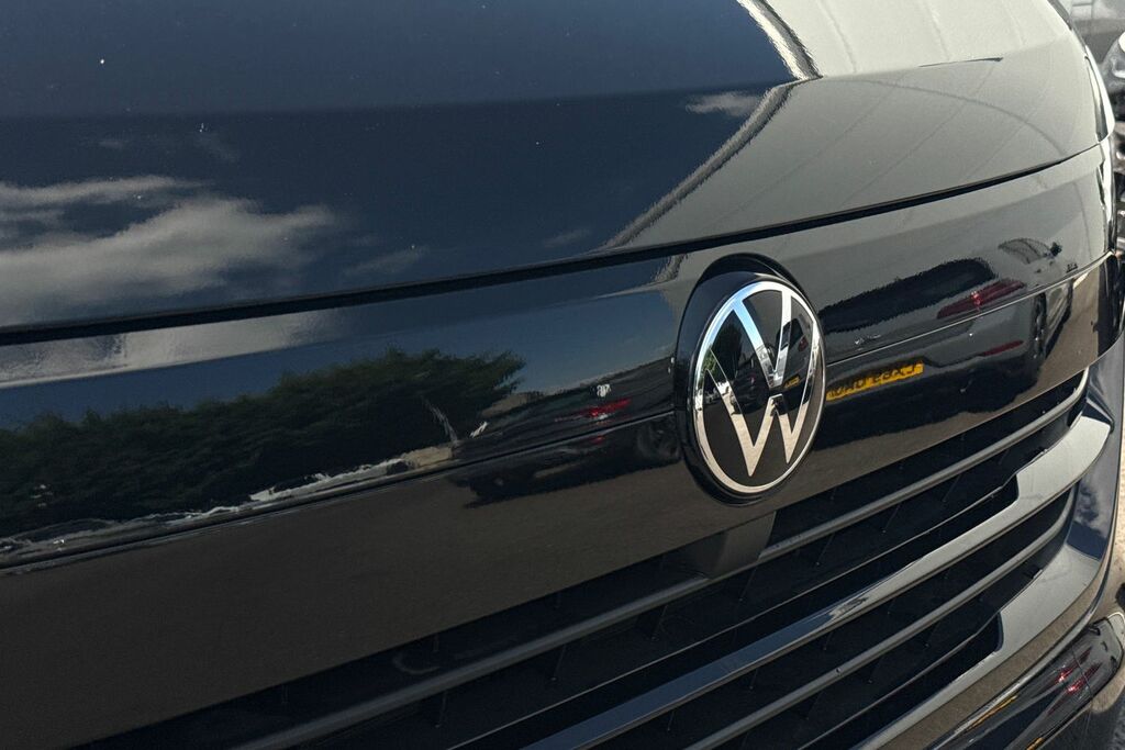 Volkswagen Transporter Commerce Plus White #29