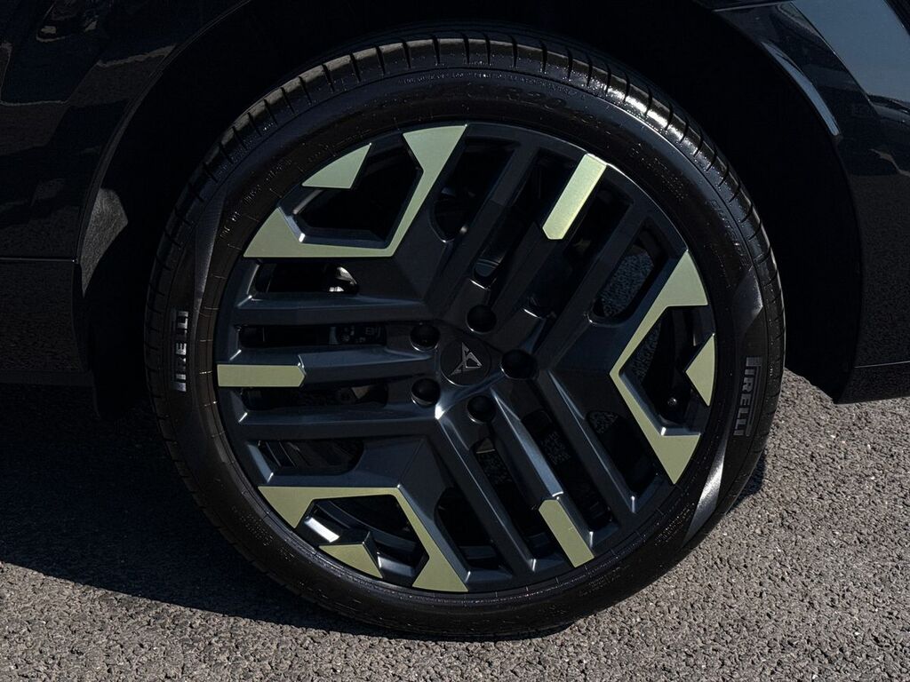 Cupra Terramar Tribe Edition Panoramic Sunroof 204Ps Black #6