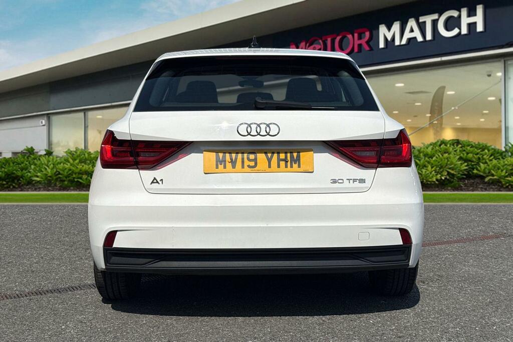Audi A1 1.0 Tfsi 30 Se Sportback Euro 6 Ss MV19YHM White #4
