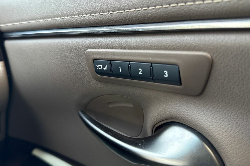 Lexus ES 300H 2.5 Cvt Premium Pack #33