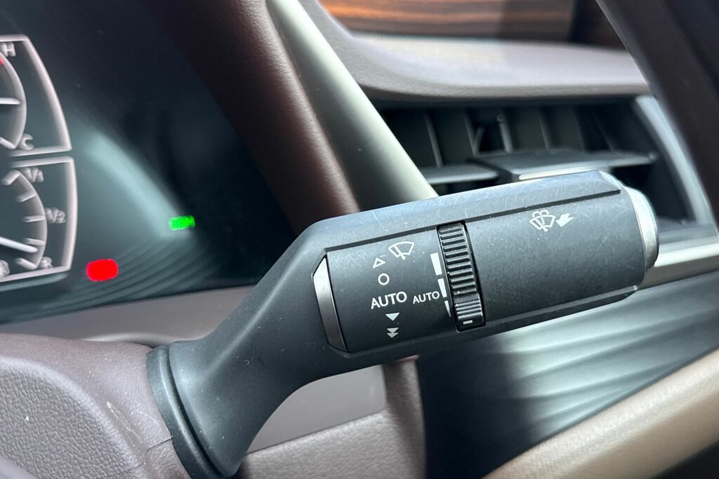 Lexus ES 300H 2.5 Cvt Premium Pack #38
