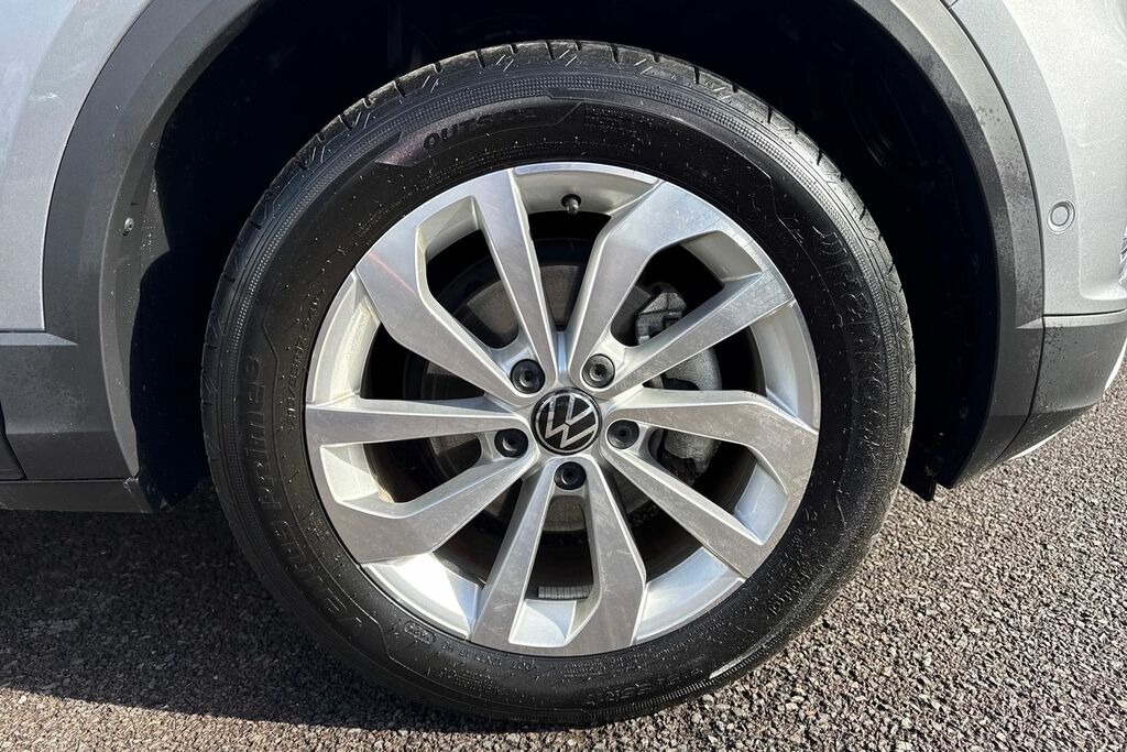 Volkswagen T-Roc 1.5 Tsi Match Dsg Silver #5