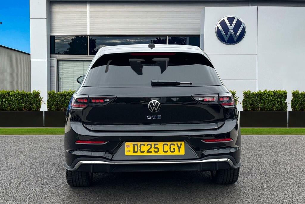 Volkswagen Golf 1.5 Tsi 272 Gte Ehybrid Dsg DC25CGY Black #4