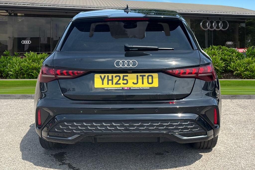 Audi A3 S Line 40 Tfsi E 204 Ps S Tronic YH25JTO Black #4