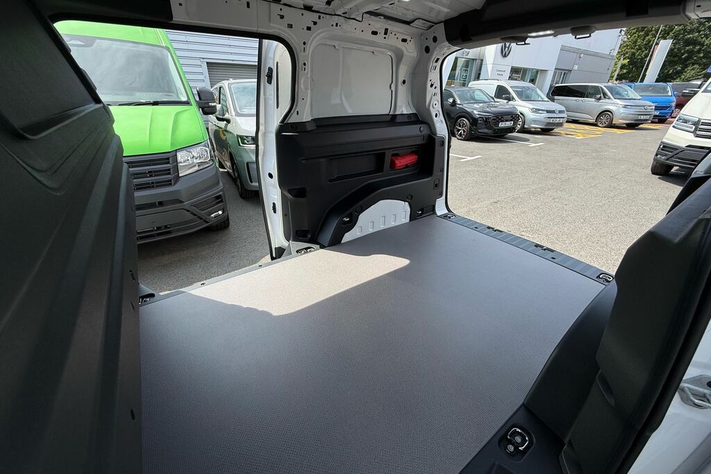 Volkswagen ID.Buzz 210Kw Commerce 79Kwh White #44