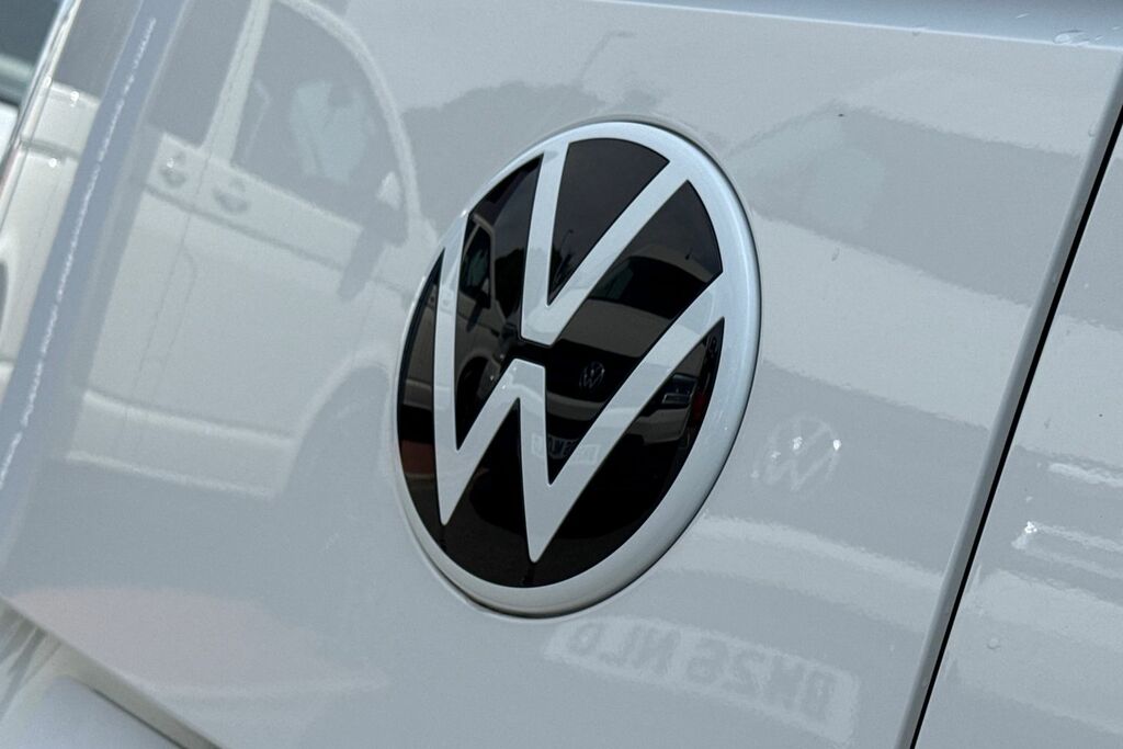 Volkswagen ID.Buzz 210Kw Commerce 79Kwh White #34