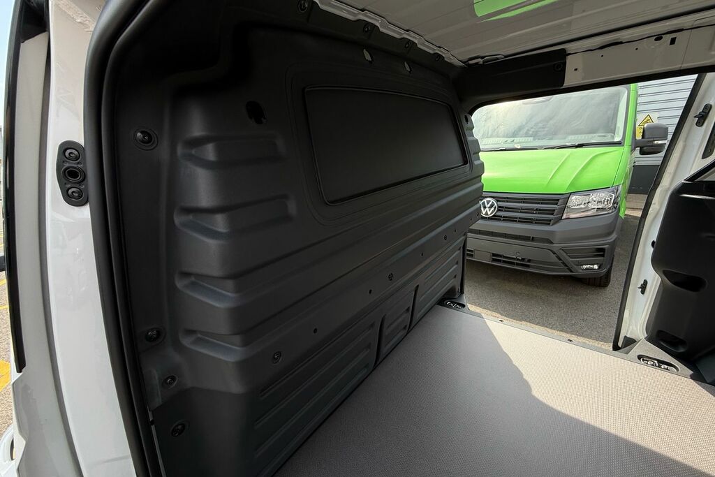 Volkswagen ID.Buzz 210Kw Commerce 79Kwh White #45