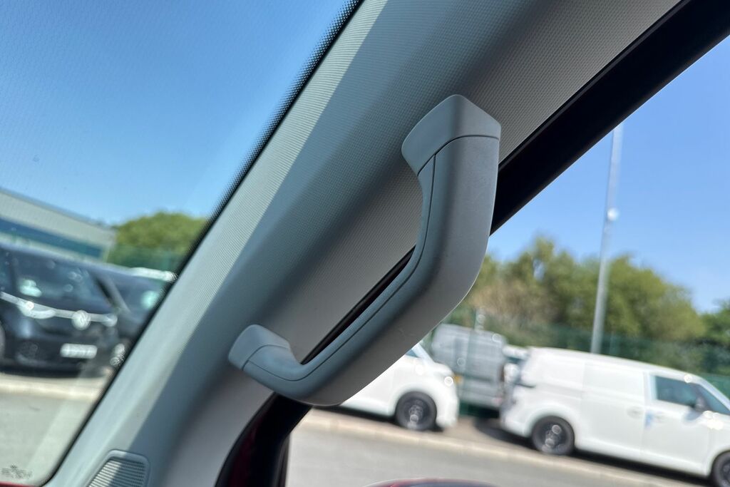Volkswagen Transporter Highline Black #37