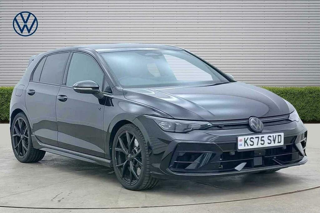 Volkswagen Golf 2.0 Tdi 150 R-line Dsg 150 Ps Black #1