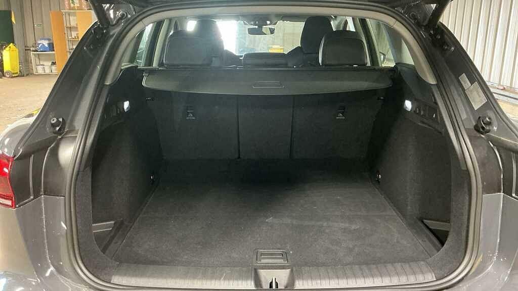 Audi Q6 E-Tron Sport Black #7