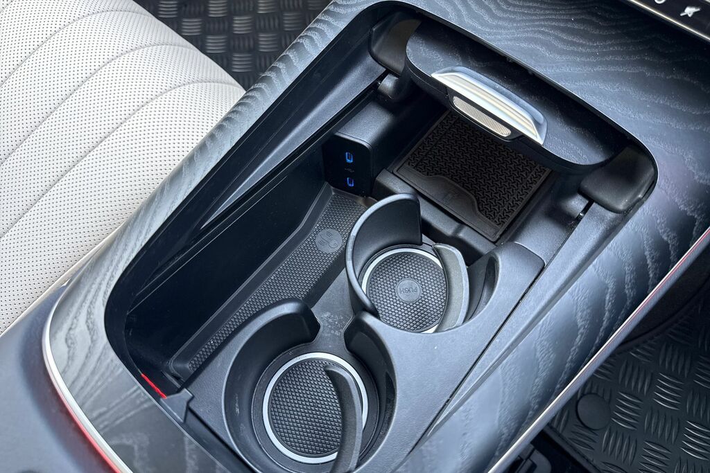 Mercedes-Benz E Class Urban Edition Silver #47