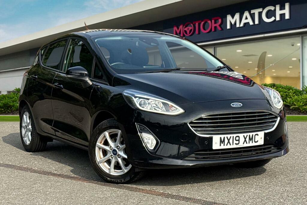 Ford Fiesta 1.1 Ti-vct Zetec Euro 6 Ss Black