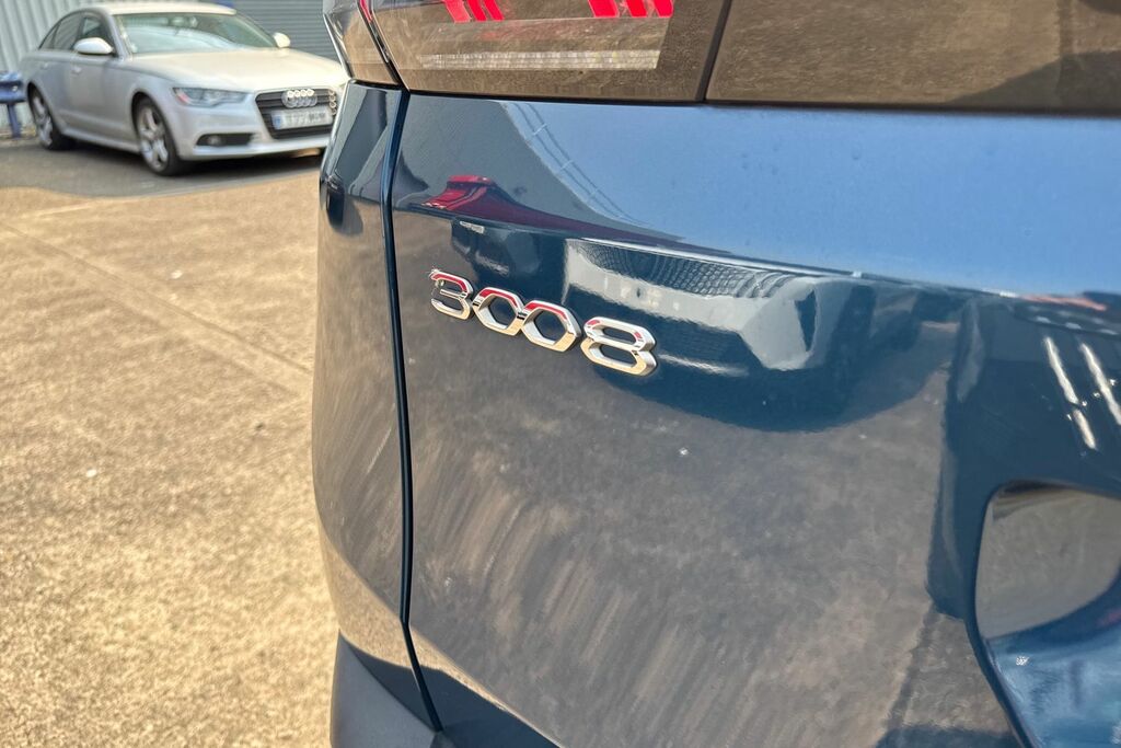Peugeot 3008 1.5 Bluehdi Gt Black #32