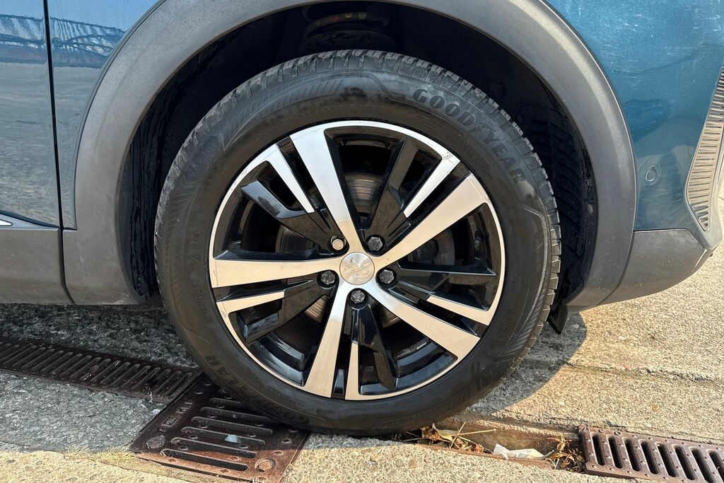 Peugeot 3008 1.5 Bluehdi Gt Black #9