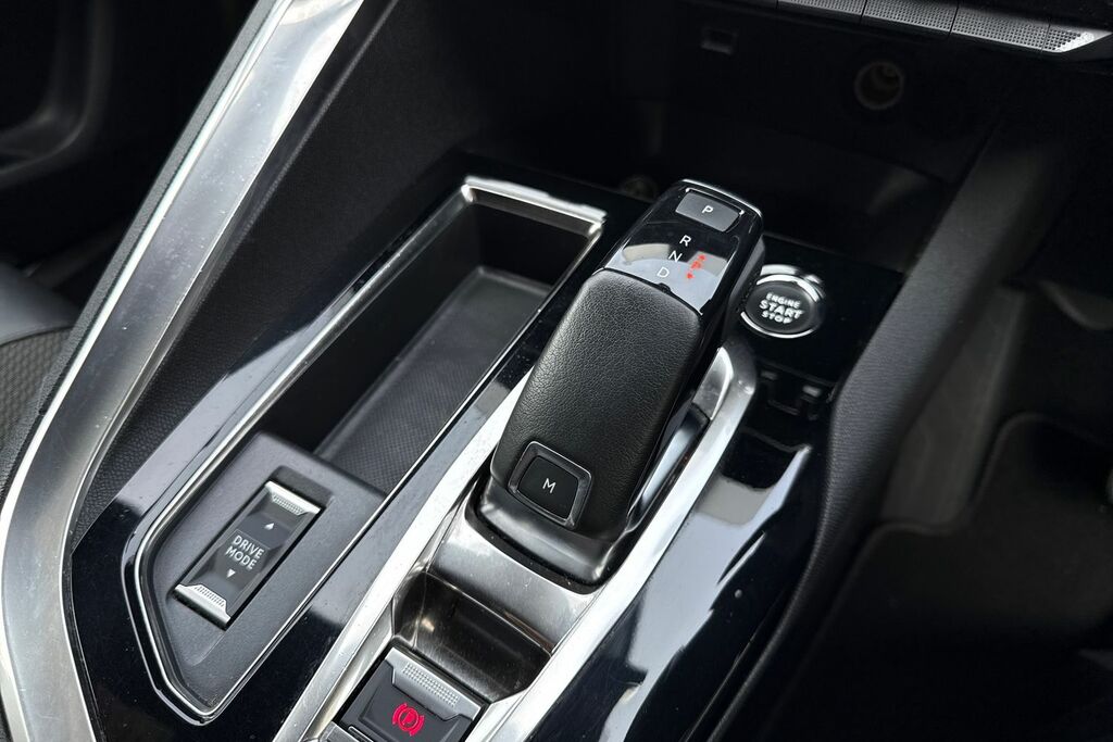 Peugeot 3008 1.5 Bluehdi Gt Black #22