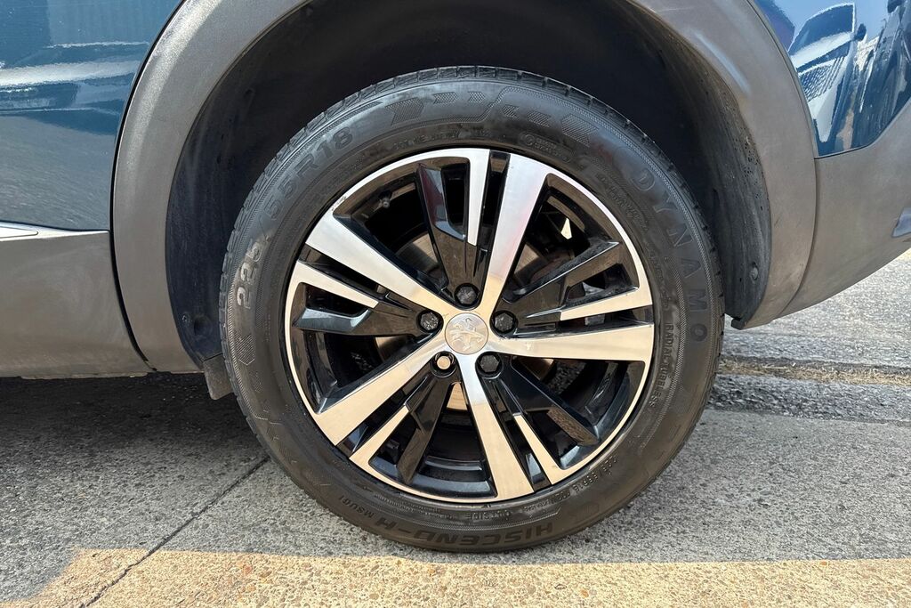 Peugeot 3008 1.5 Bluehdi Gt Black #11