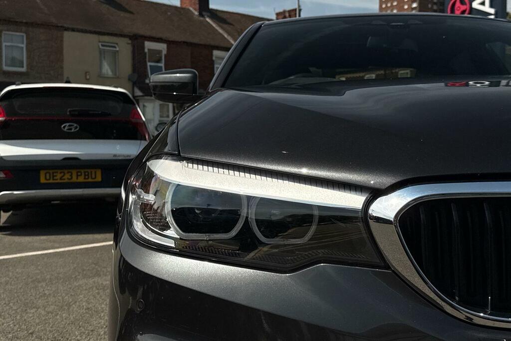 BMW 5 Series  Blue #25