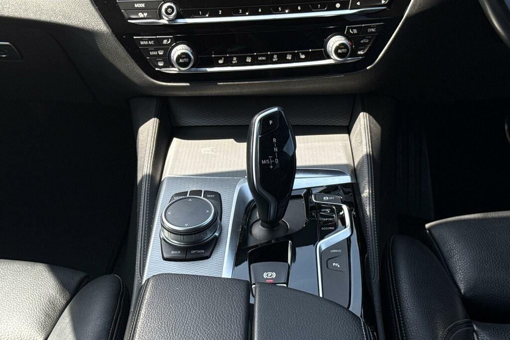 BMW 5 Series  Blue #40
