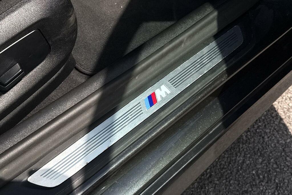 BMW 5 Series  Blue #27