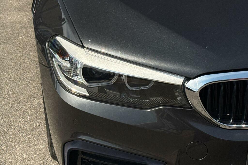 BMW 5 Series  Blue #16