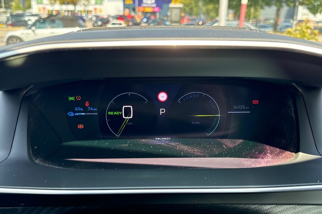 Peugeot e-2008 2008 Gt Ev Black #37
