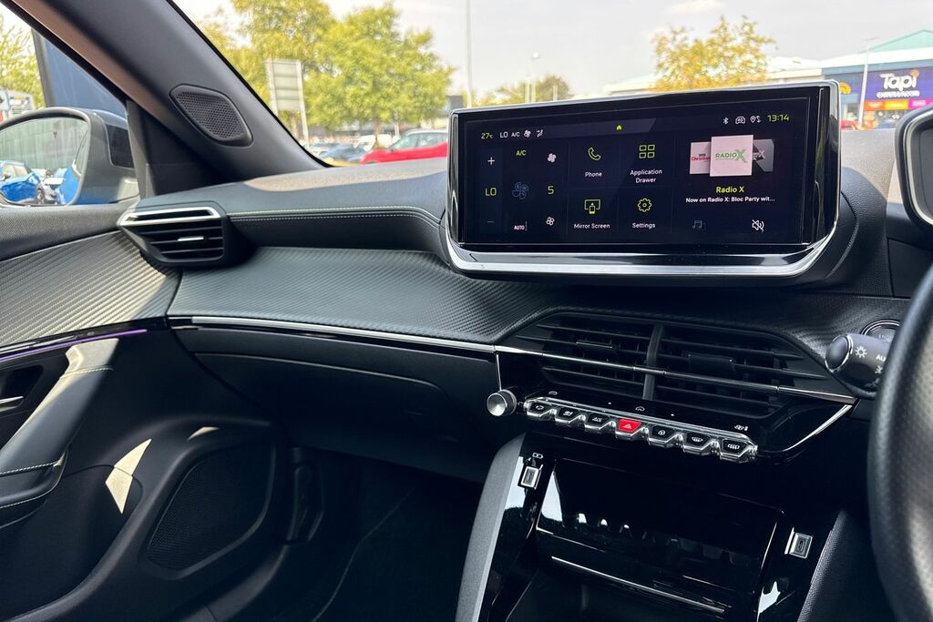 Peugeot e-2008 2008 Gt Ev Black #42