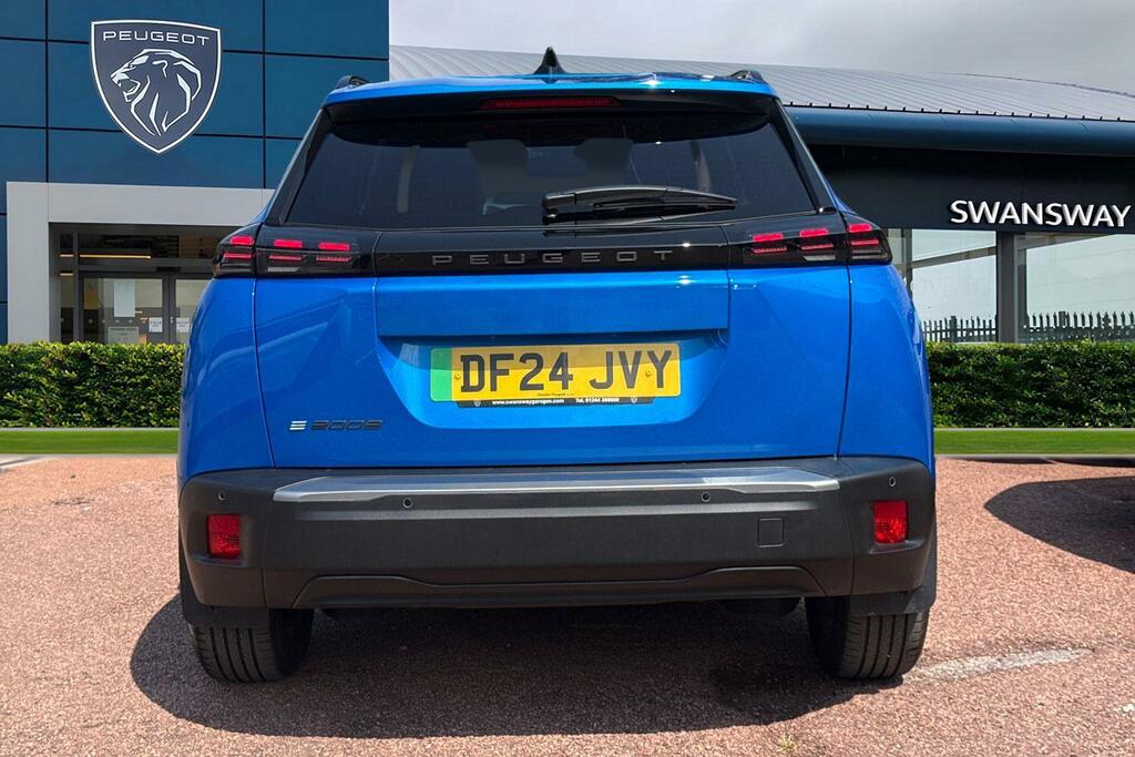 Peugeot e-2008 50Kwh Allure 11Kw Charger Blue #4