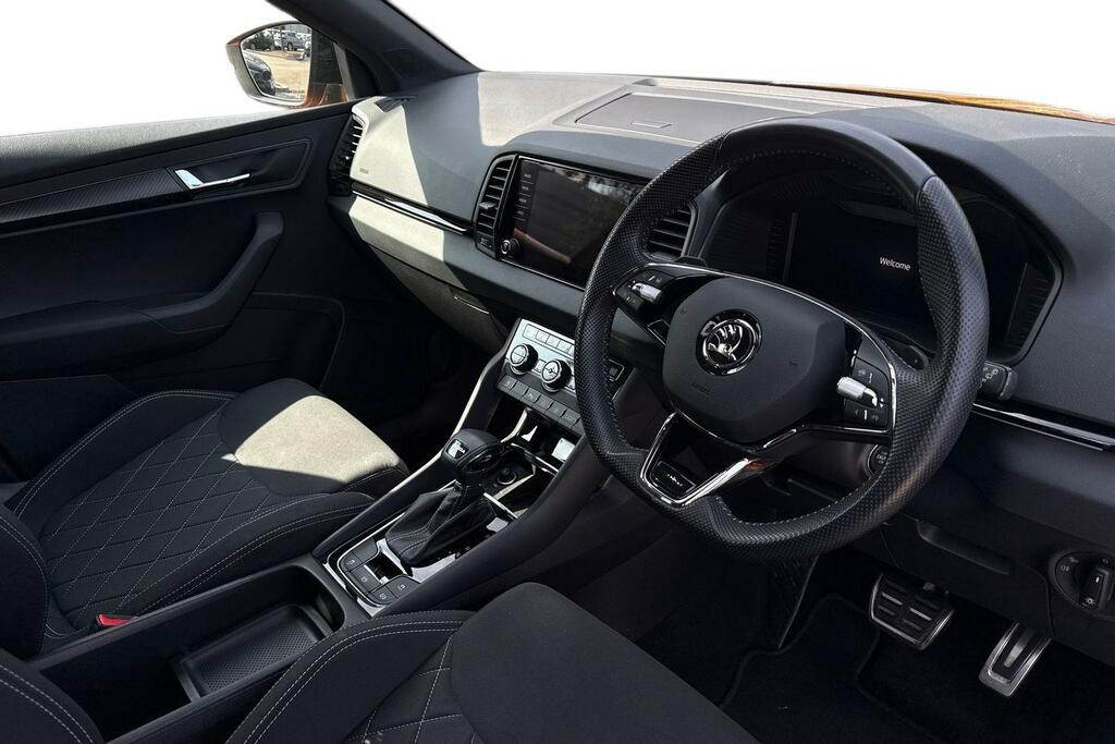 Skoda Karoq Se L Black #7