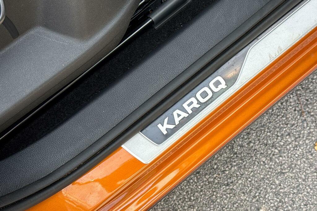 Skoda Karoq Se L Black #25