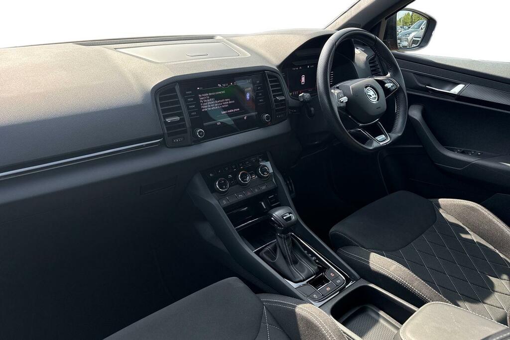 Skoda Karoq Se L Black #8