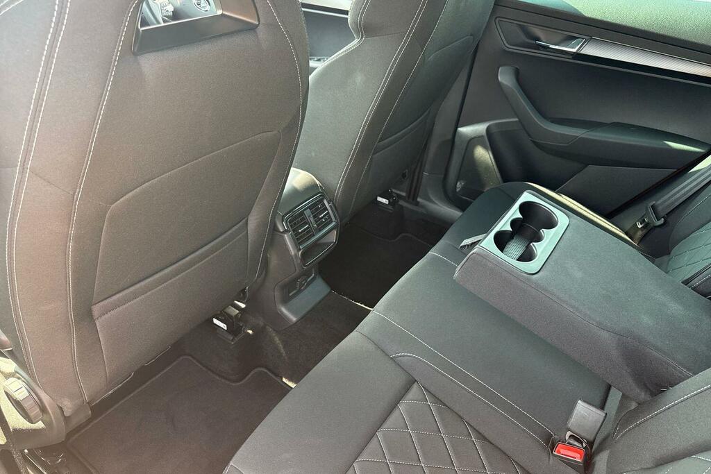 Skoda Karoq Se L Black #34