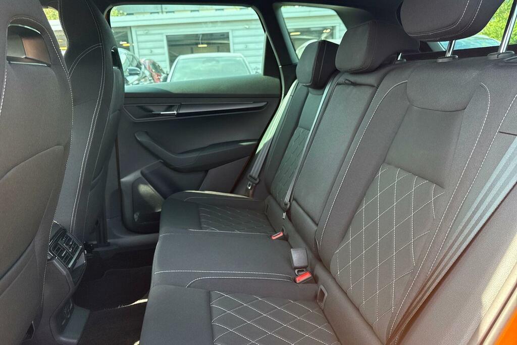 Skoda Karoq Se L Black #13