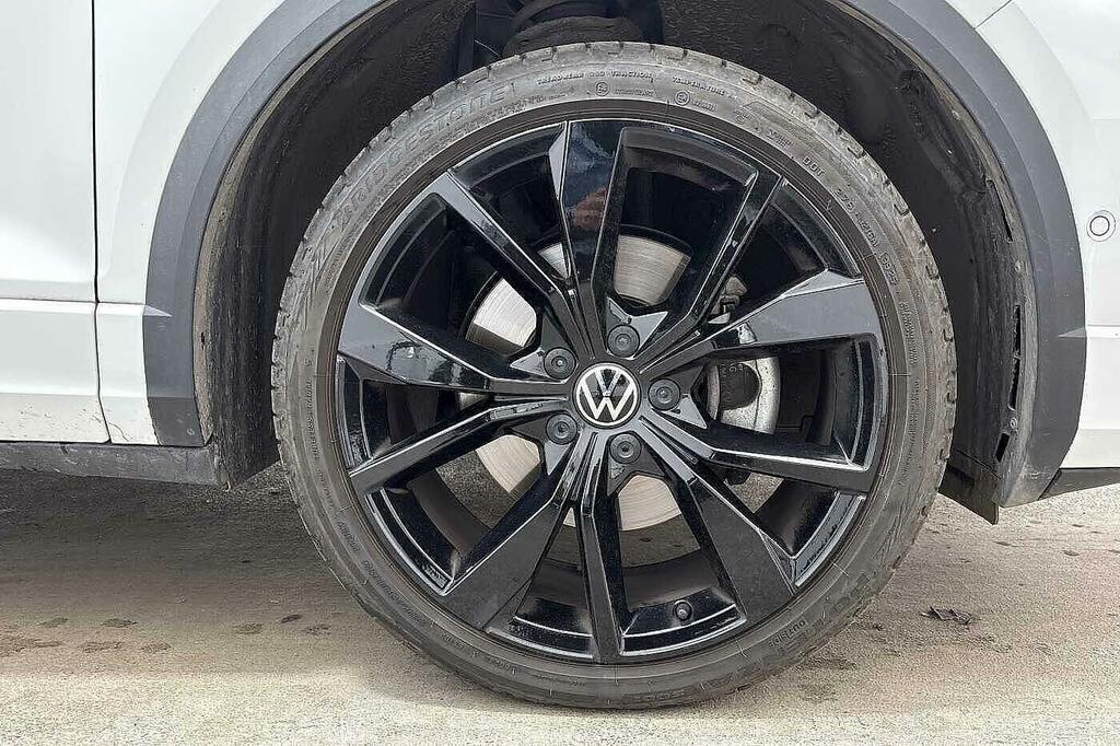Volkswagen T-Roc 1.5 Tsi Black Edition Plus Sunroof, Led Matri White #5