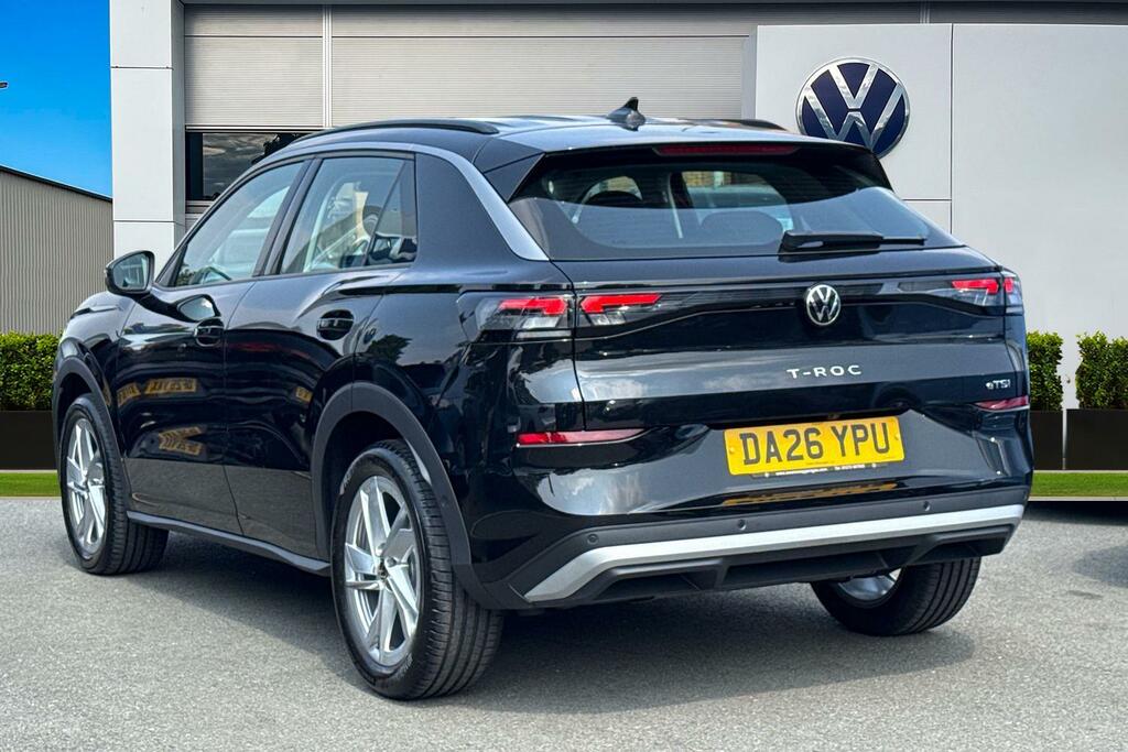 Volkswagen T-Roc 1.5 Etsi Life Dsg 18 Torino Silver Alloy DA26YPU Black #2