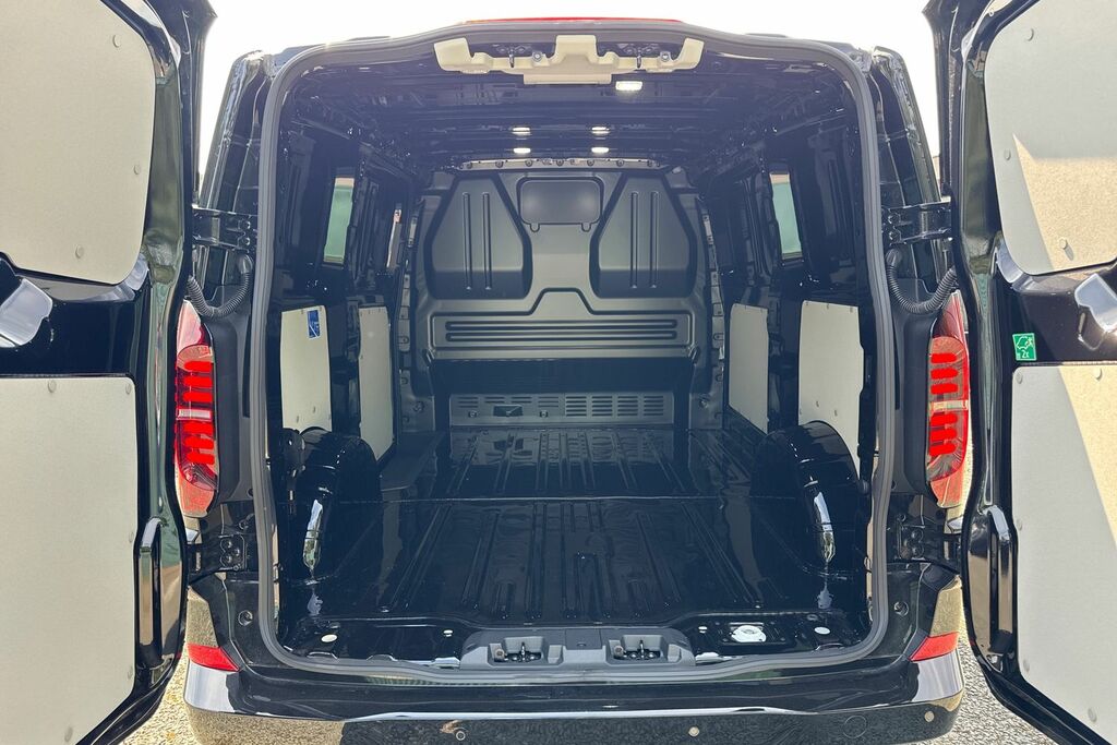 Volkswagen Transporter 2.0 Tdi T28 Commerce Pro Fwd Swb Euro 6 Ss Black #6