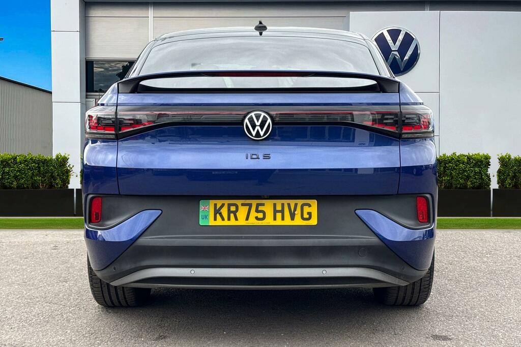 Volkswagen ID.5 210Kw Black Edition Pro 77Kwh Heat Pump, KR75HVG Blue #4