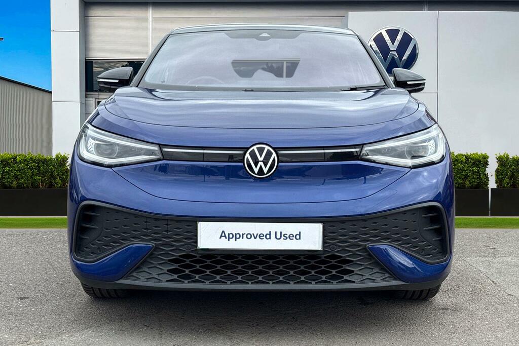 Volkswagen ID.5 210Kw Black Edition Pro 77Kwh Heat Pump, KR75HVG Blue #5