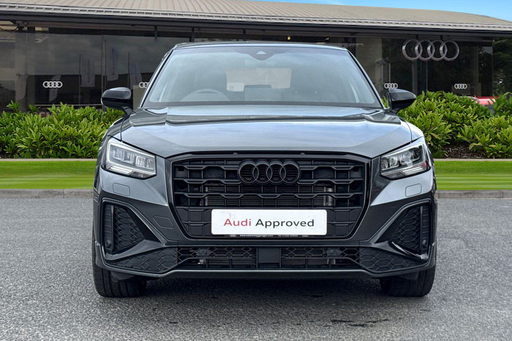 Audi Q2 Black Edition 35 Tfsi 150 Ps S Tronic KS75NUH Grey #5