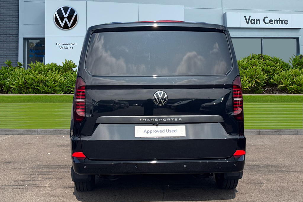 Volkswagen Transporter 2.0 Tdi 150 Commerce Pro Van Black #4