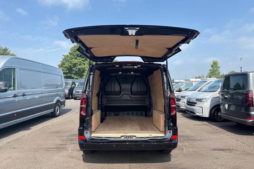 Volkswagen Transporter 2.0 Tdi 150 Commerce Pro Van Grey #28