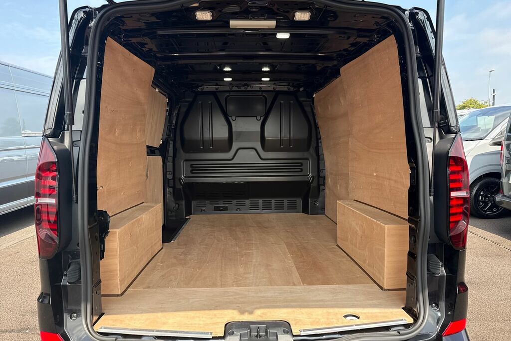 Volkswagen Transporter 2.0 Tdi 150 Commerce Pro Van Grey #9