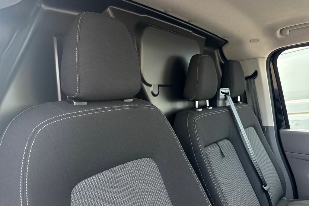 Volkswagen Transporter 2.0 Tdi 150 Commerce Pro Van Grey #19
