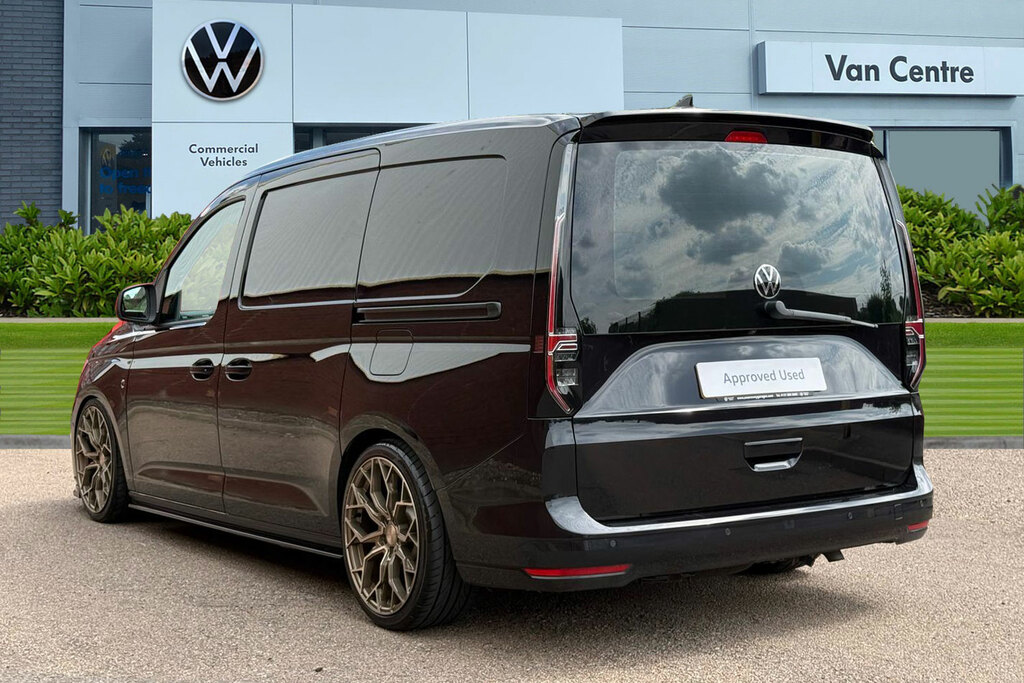 Volkswagen Caddy Maxi 2.0 Tdi 122Ps Commerce Pro Van Dsg Tech Pack Black #2